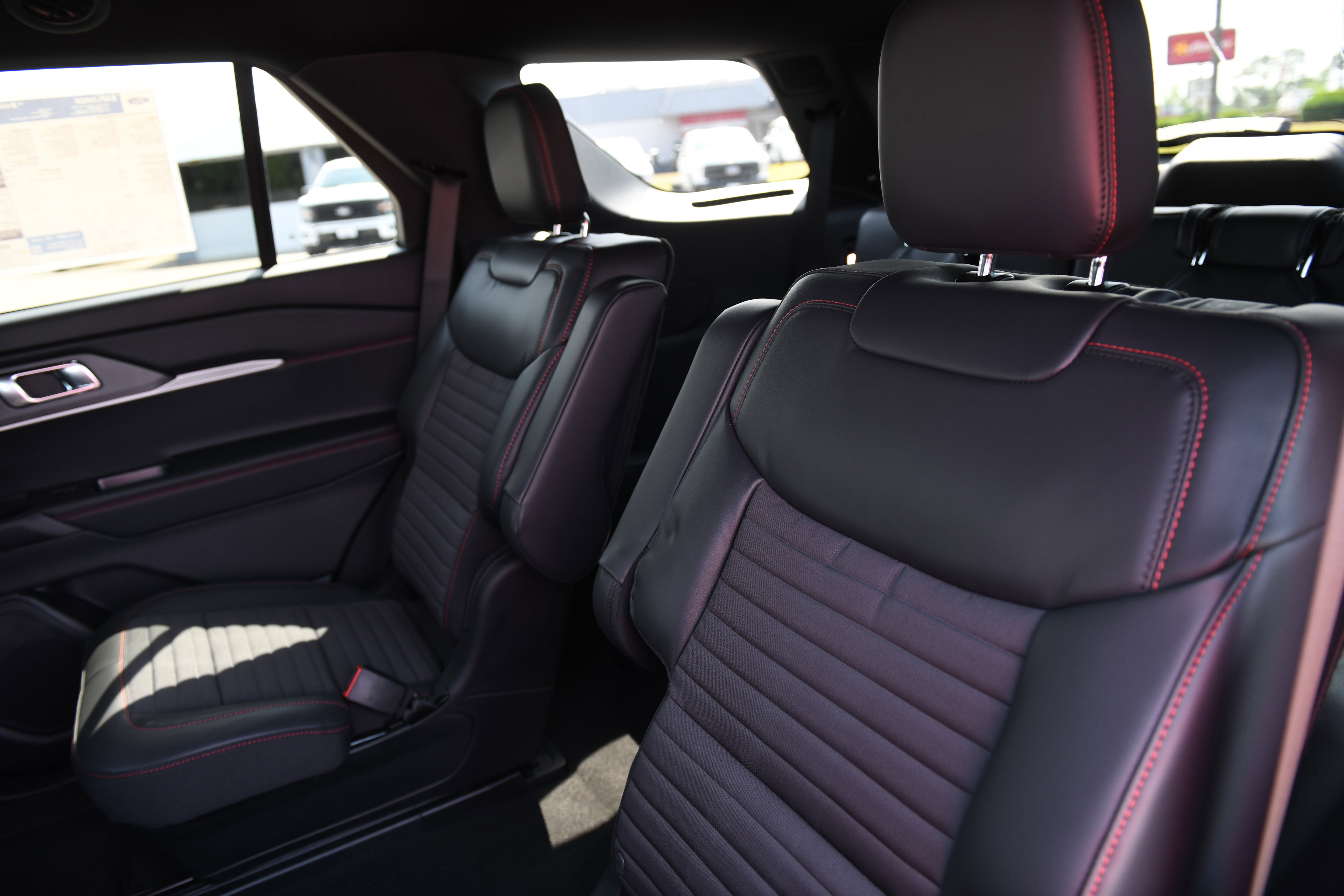New 2026 Ford Explorer ST-Line RWD image 15