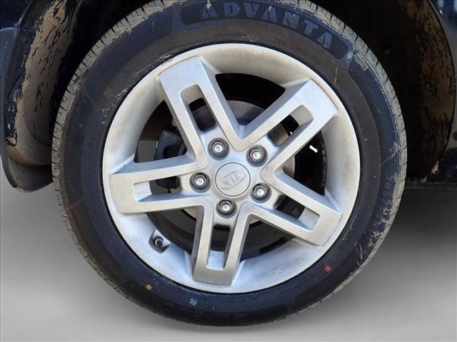 Used 2011 Kia Soul + w/ Audio Pkg image 7