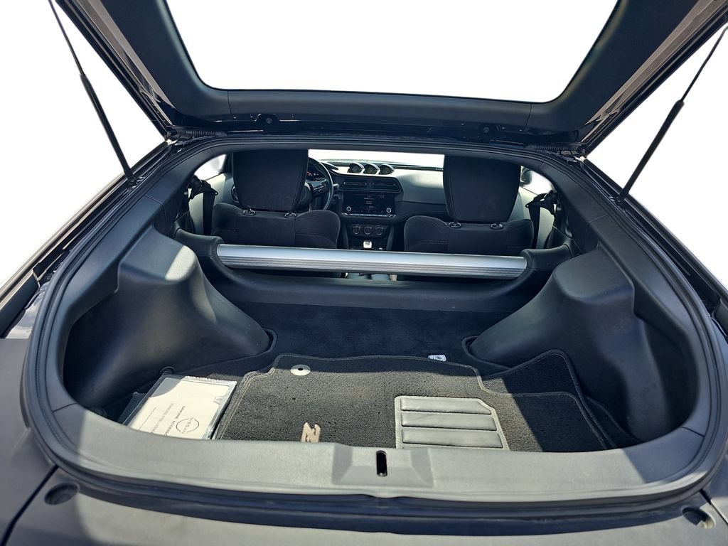 Used 2025 Nissan Z Performance w/ Floor Mat Package RWD image 27