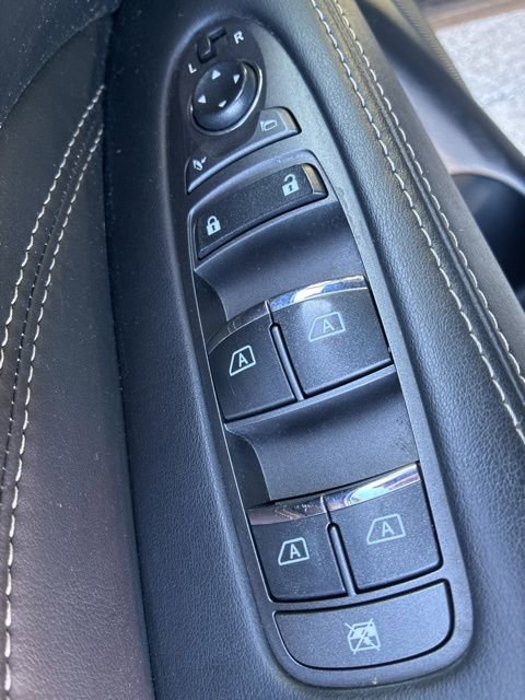 Used 2019 INFINITI QX60 Pure image 16