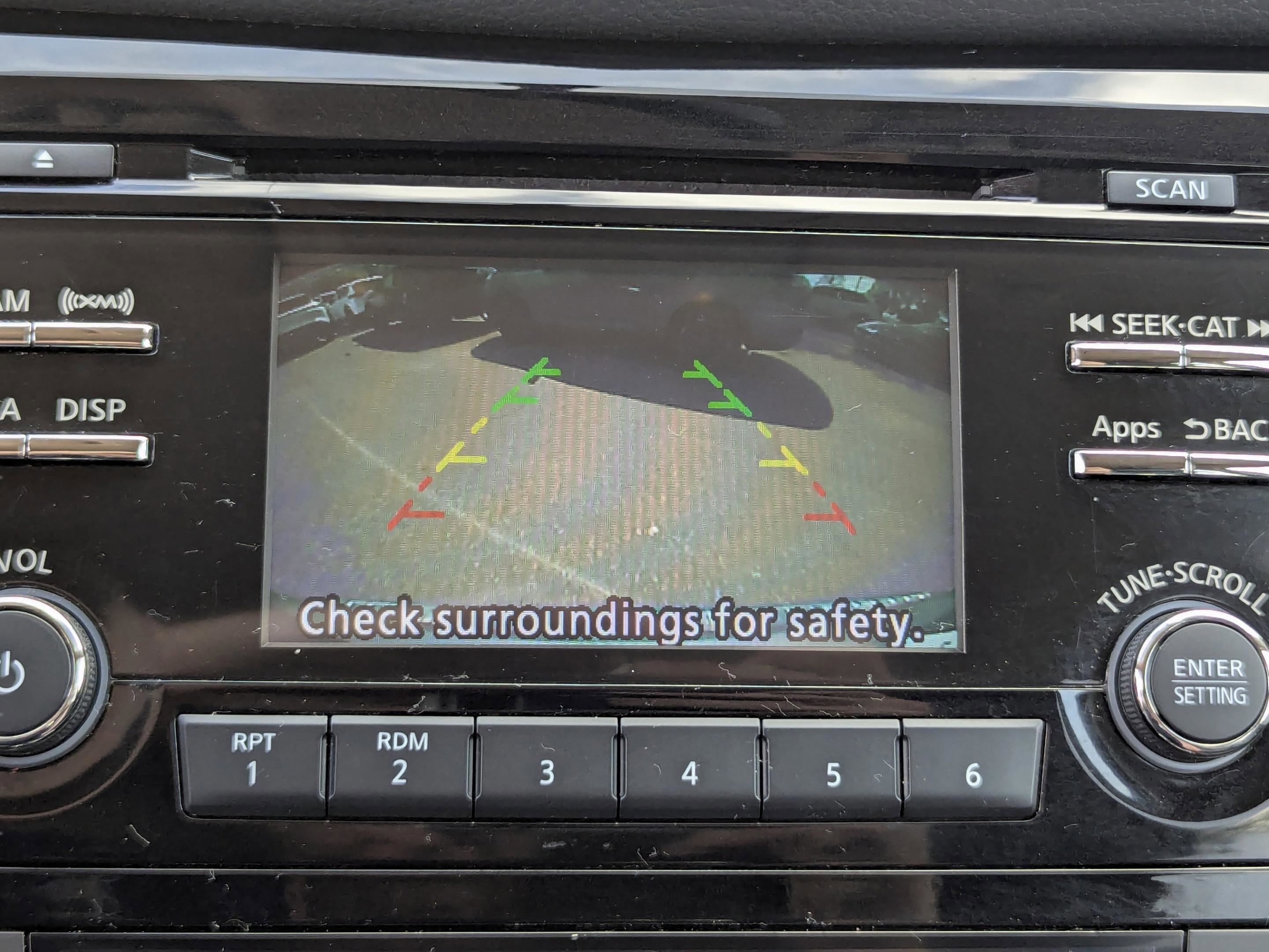 Used 2016 Nissan Rogue SV w/ SV Family Package image 24