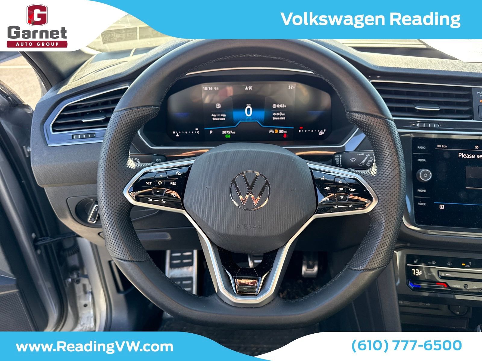 Used 2024 Volkswagen Tiguan SE R-Line image 16