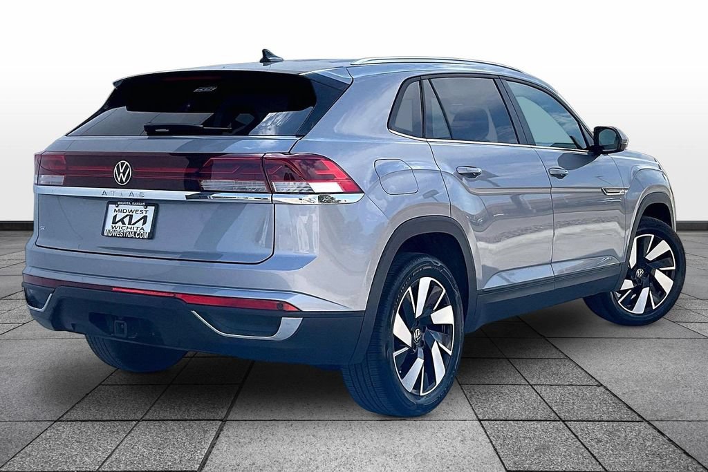 Used 2026 Volkswagen Atlas Cross Sport SE FWD image 13