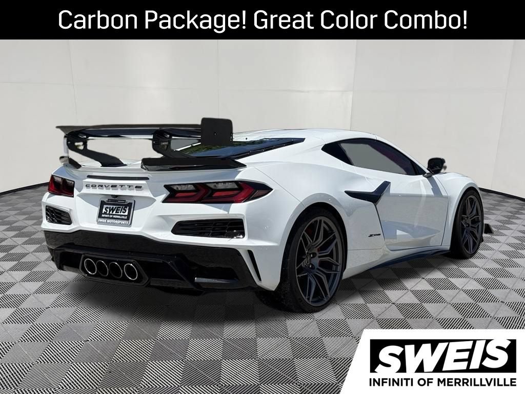 Used 2023 Chevrolet Corvette Z06 RWD image 11