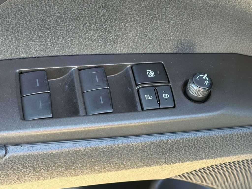 Certified 2024 Toyota Camry SE FWD image 24