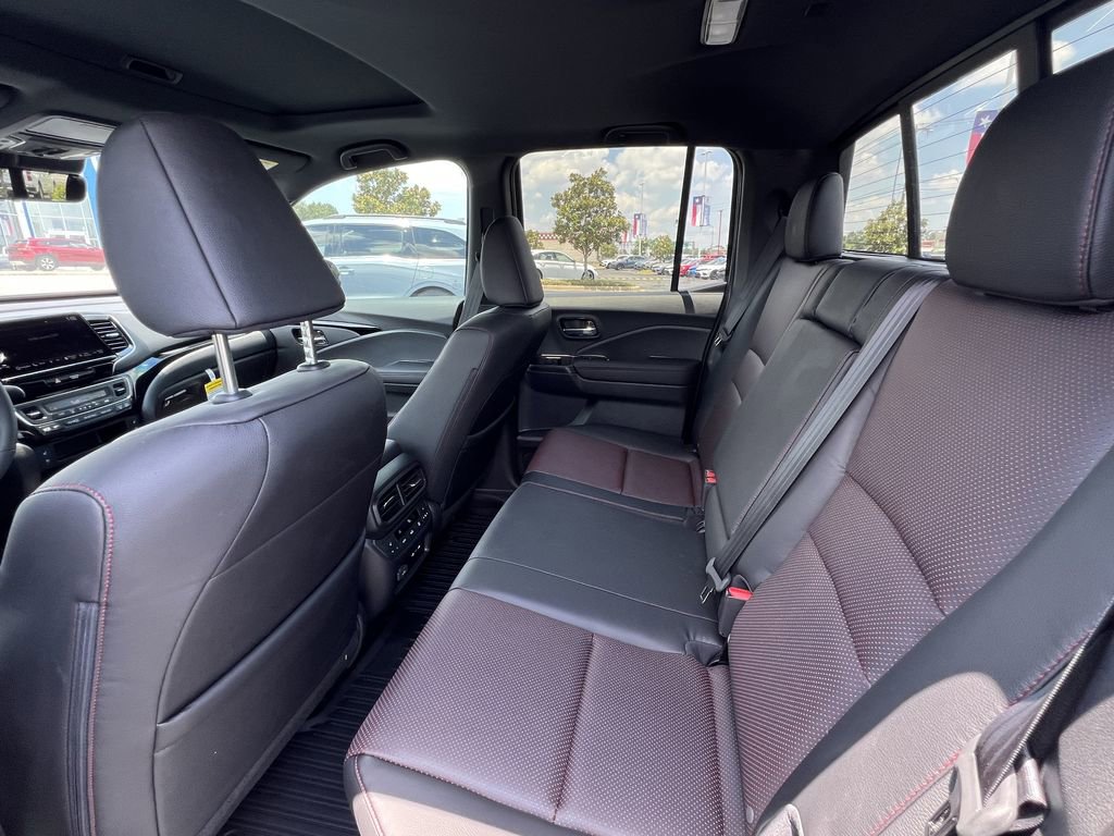 New 2026 Honda Ridgeline Black Edition image 7