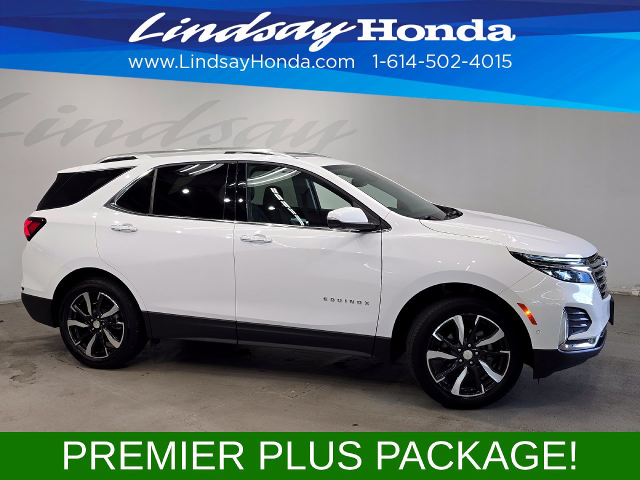 Used 2023 Chevrolet Equinox Premier w/ Premier Plus Package AWD/4WD image 3