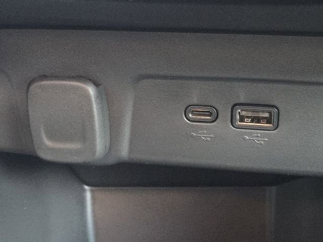 New 2026 Chevrolet Trax RS w/ Driver Confidence Package image 7