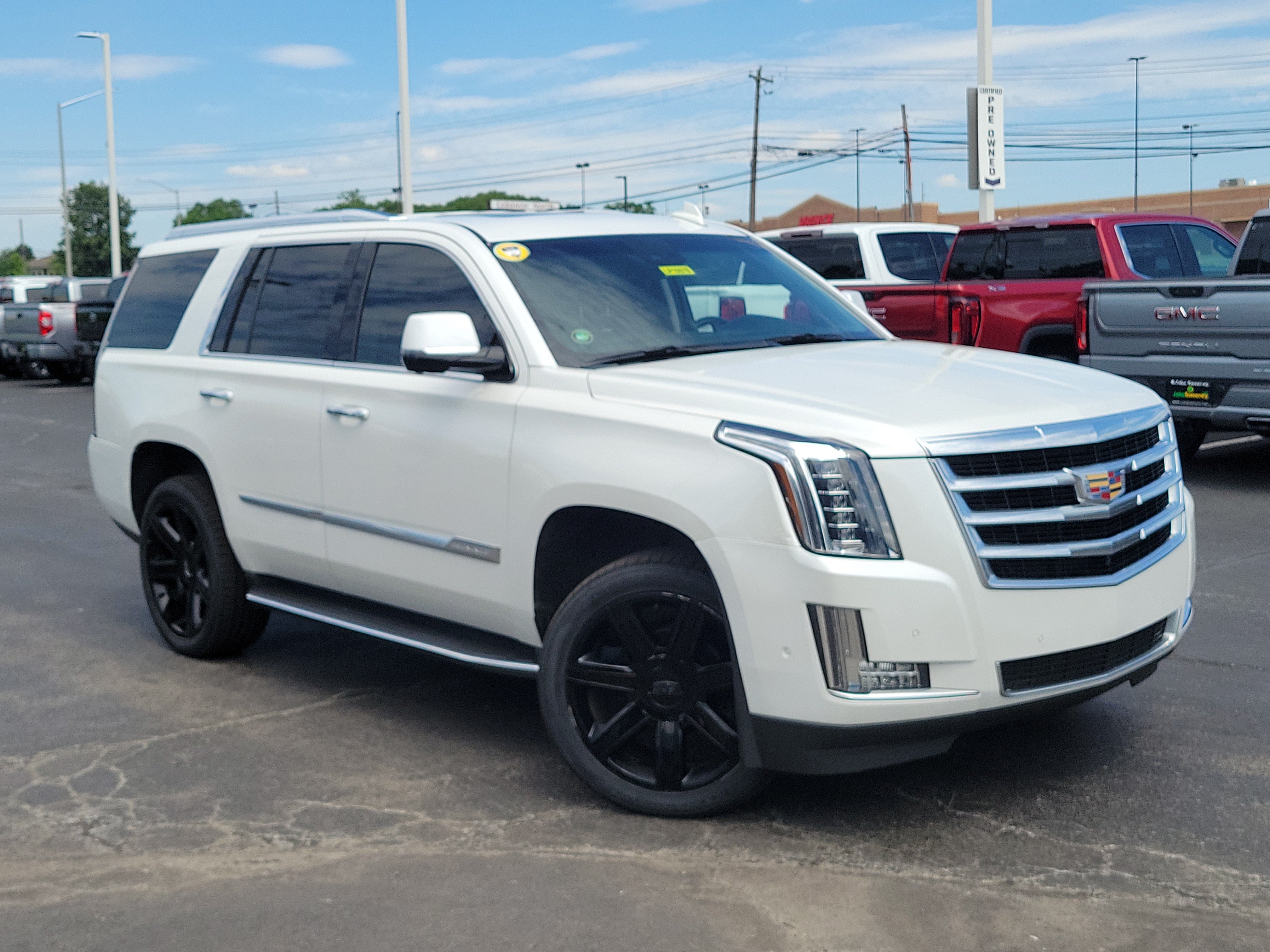 Used 2020 Cadillac Escalade Luxury AWD/4WD image 33