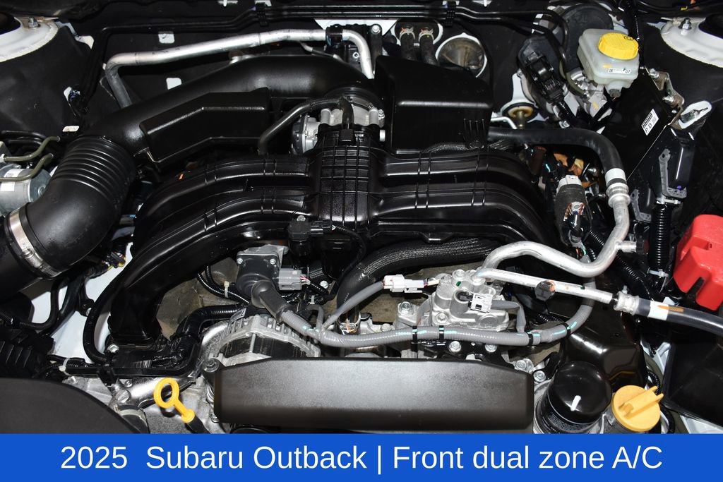 Used 2025 Subaru Outback Premium AWD/4WD image 7
