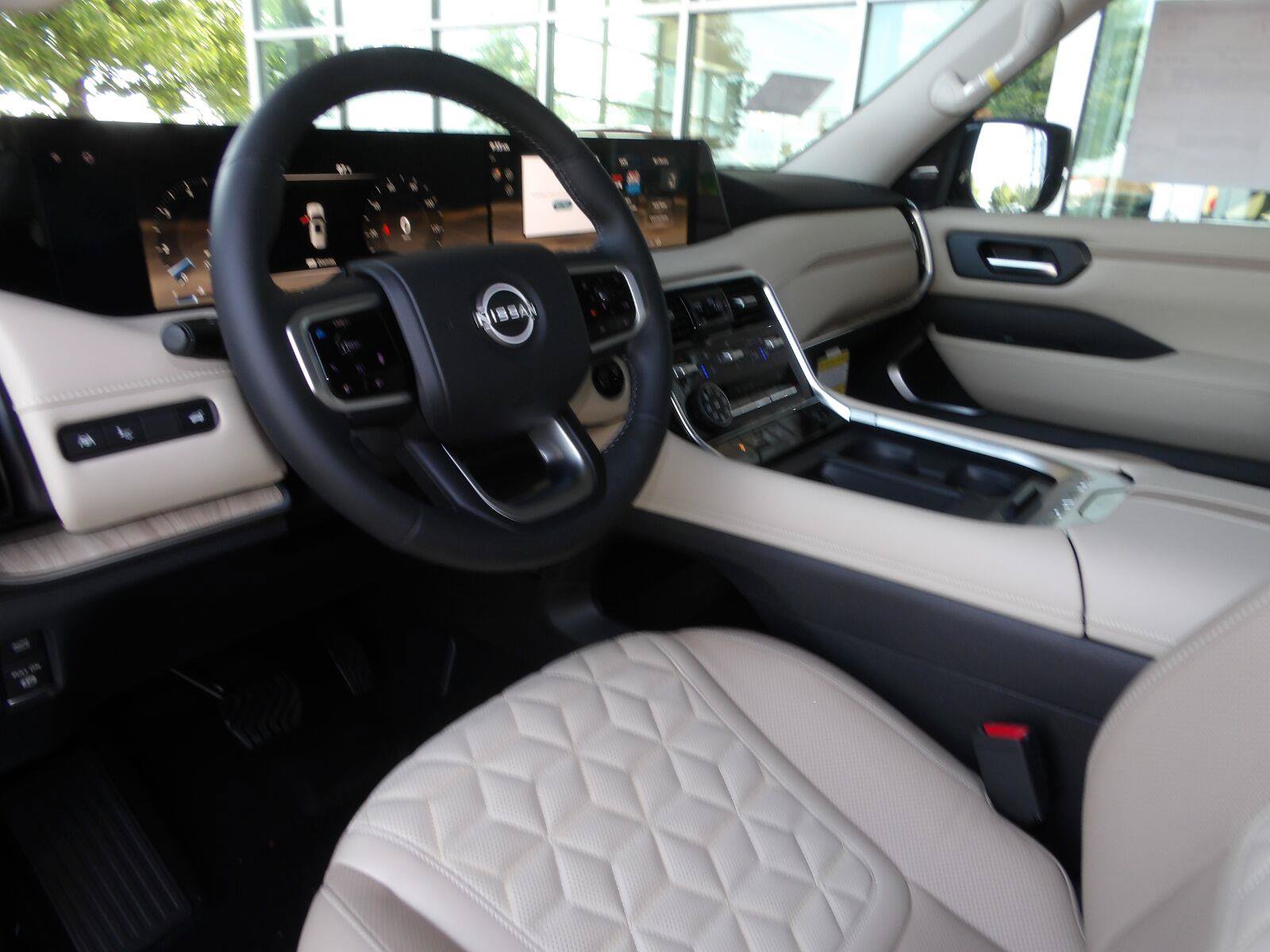 New 2026 Nissan Armada Platinum AWD/4WD image 12