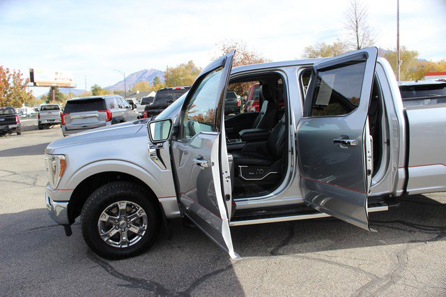 Used 2022 Ford F150 Lariat w/ Equipment Group 502A High image 13