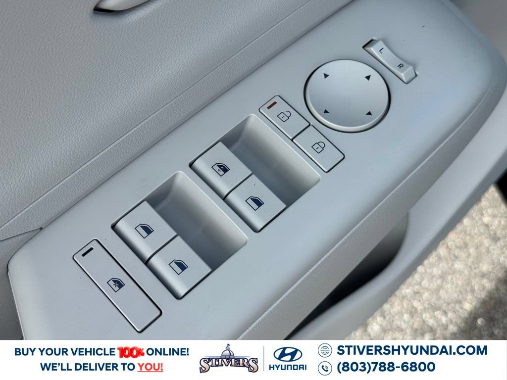 Certified 2026 Hyundai Kona SE FWD image 20