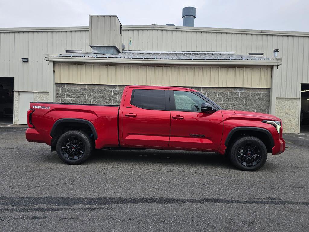 Used 2025 Toyota Tundra Limited w/ TRD Off-Road Package image 9