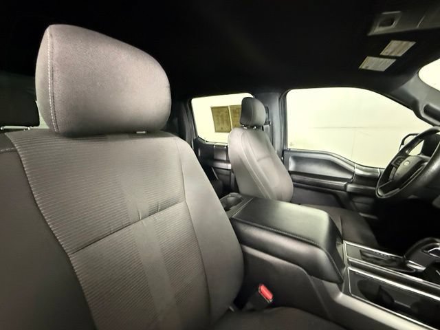Used 2016 Ford F150 XLT w/ Equipment Group 302A Luxury AWD/4WD image 33