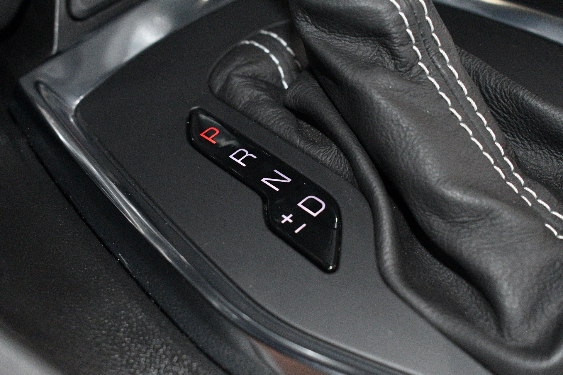 Used 2021 Chevrolet Camaro SS RWD image 42