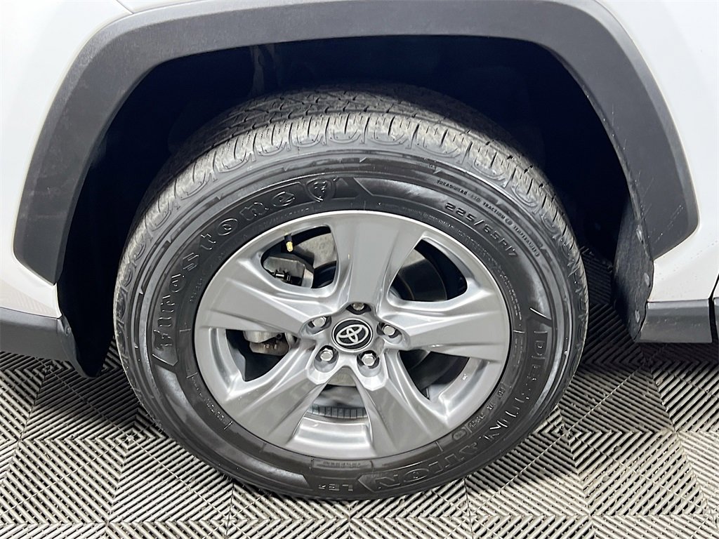 Certified 2024 Toyota RAV4 XLE image 28