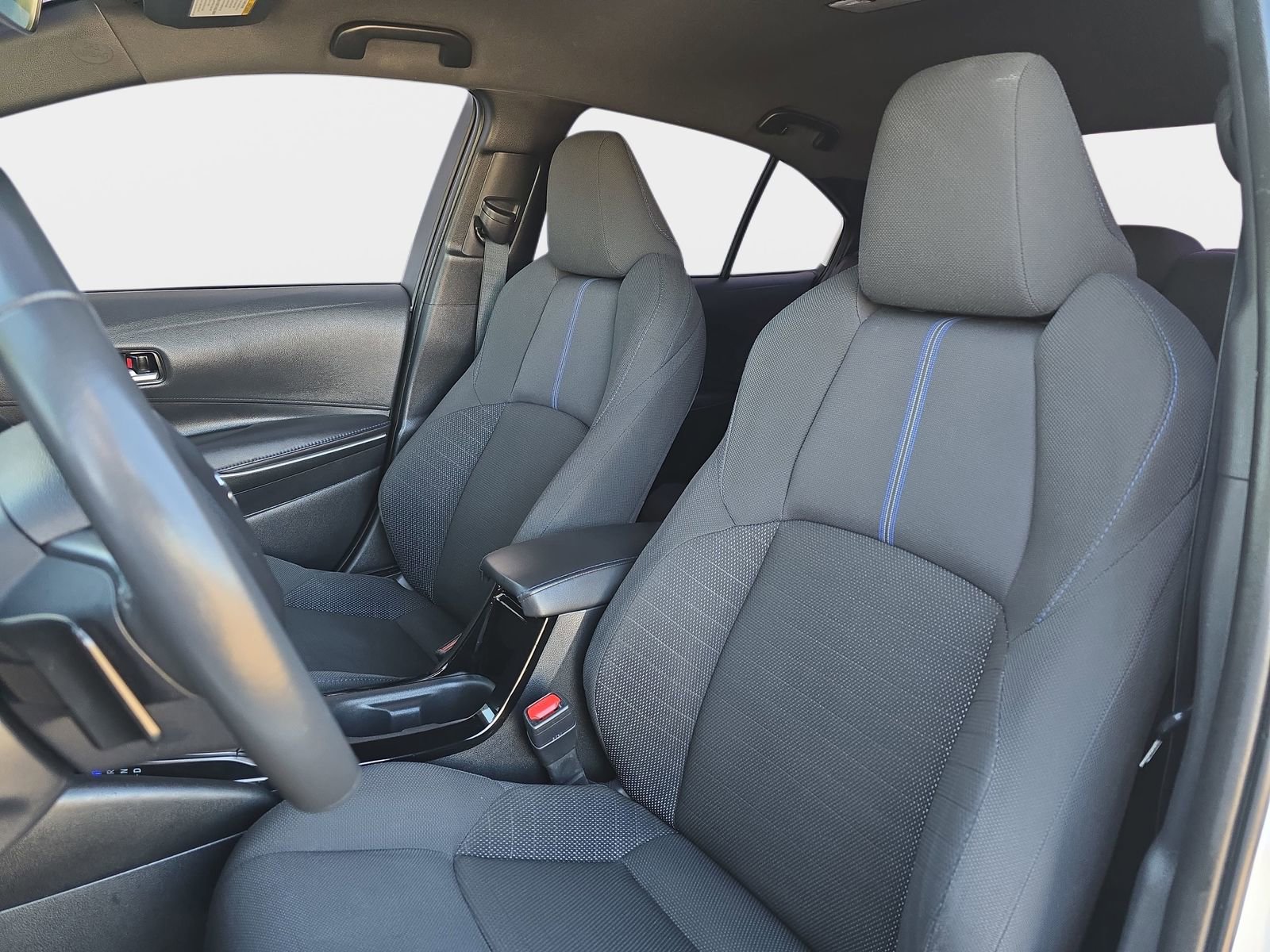 Used 2020 Toyota Corolla SE FWD image 17