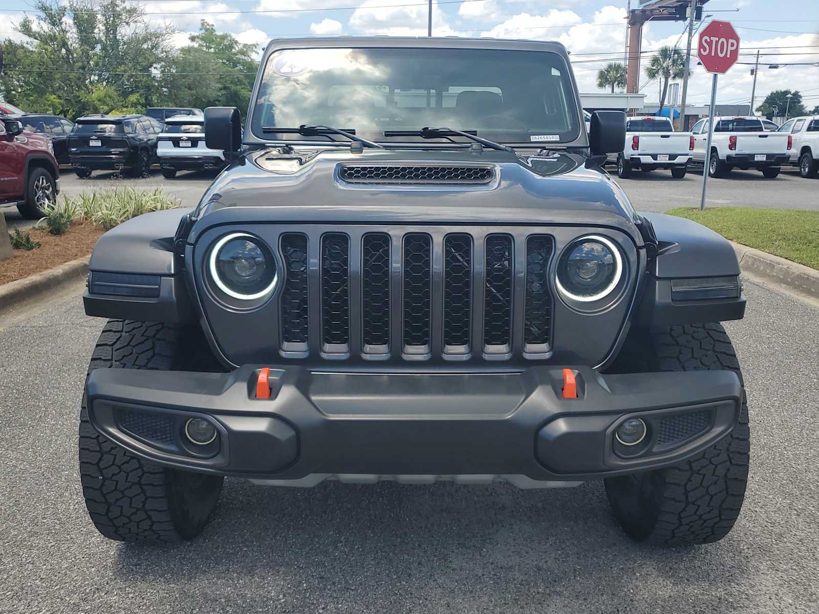 Used 2023 Jeep Gladiator Mojave w/ Trailer Tow Package AWD/4WD image 10