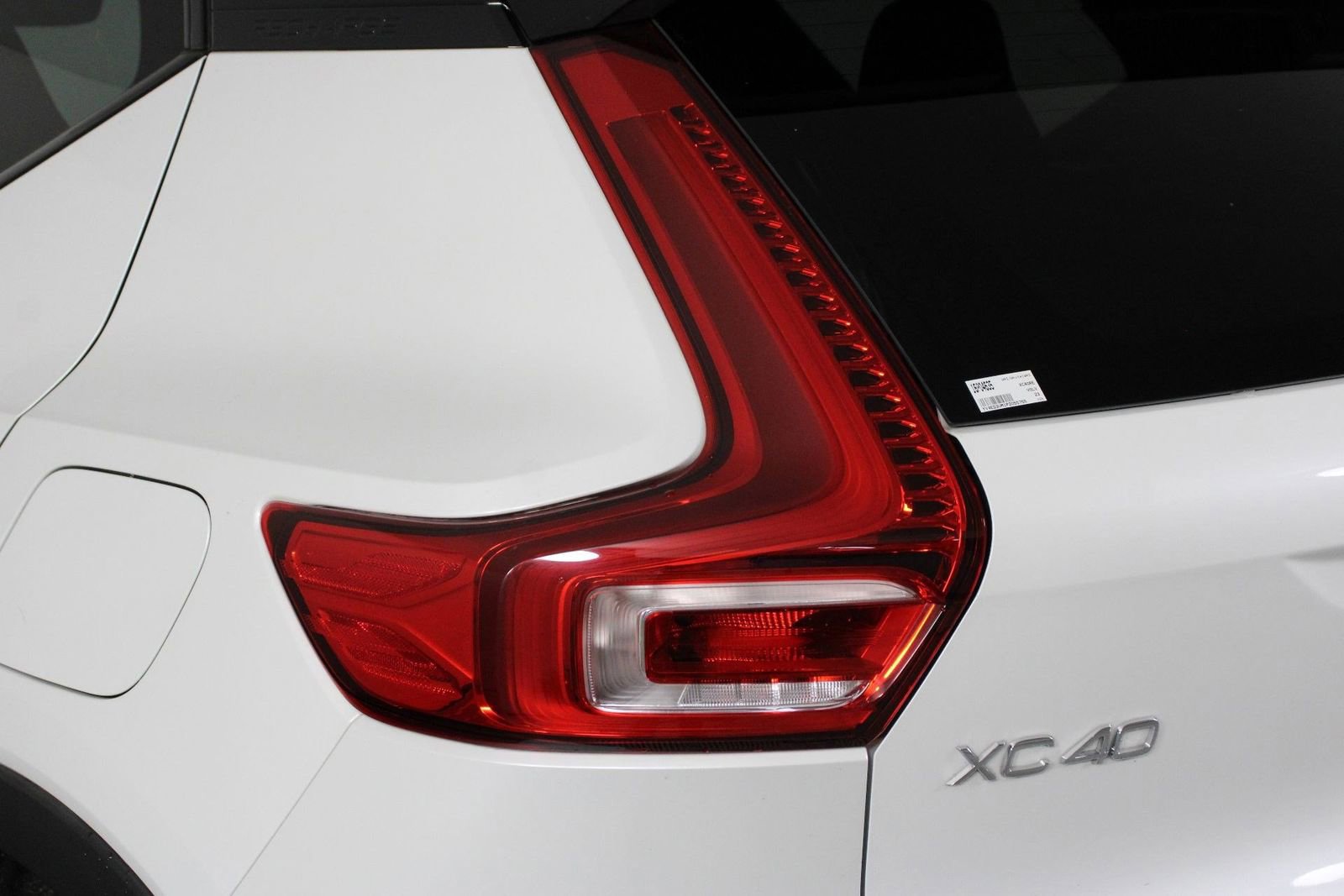 Used 2023 Volvo XC40 Recharge Ultimate w/ Protection Package Premier AWD/4WD image 18