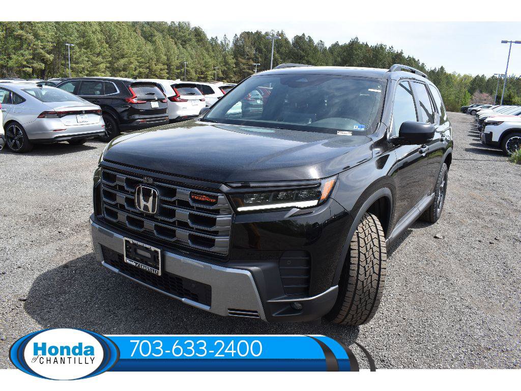 New 2026 Honda Pilot TrailSport image 3