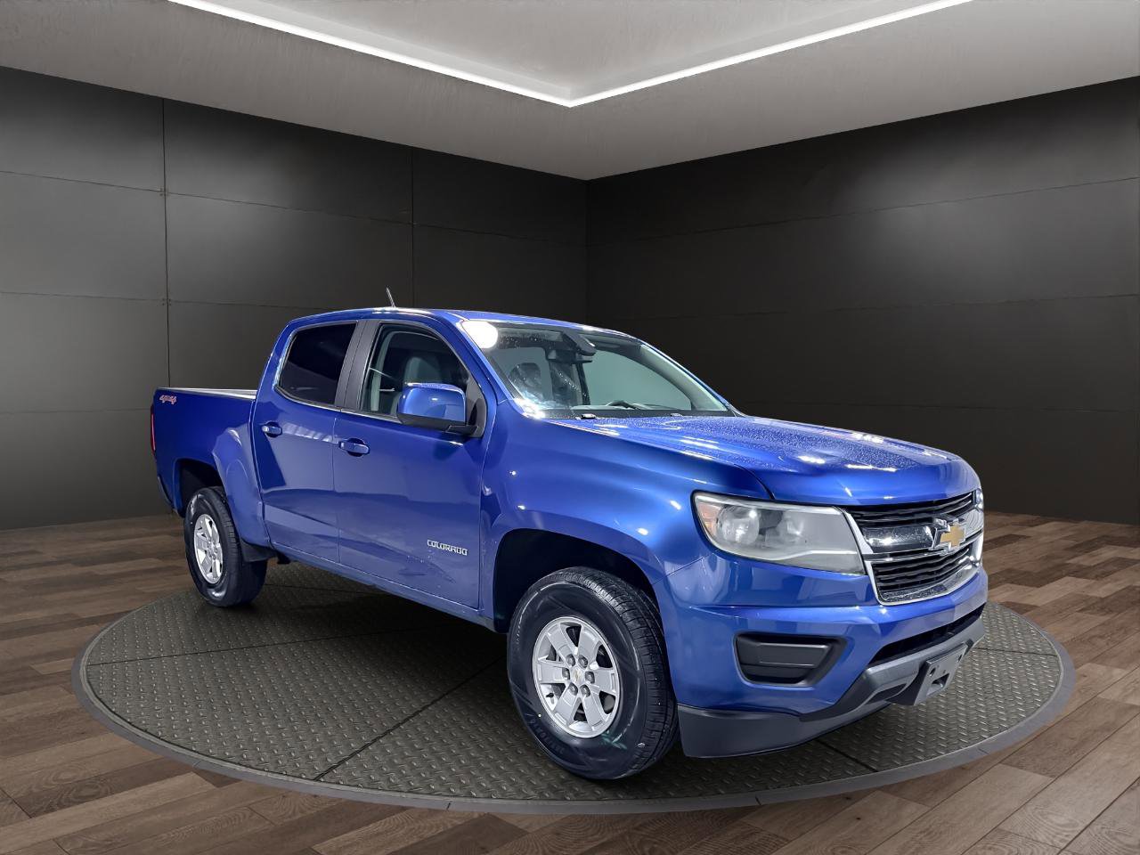 Used 2018 Chevrolet Colorado W/T w/ WT Convenience Package image 2