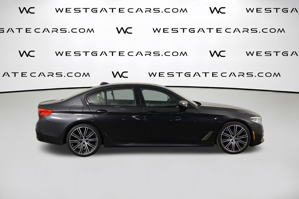 Used 2019 BMW M550i xDrive image 45