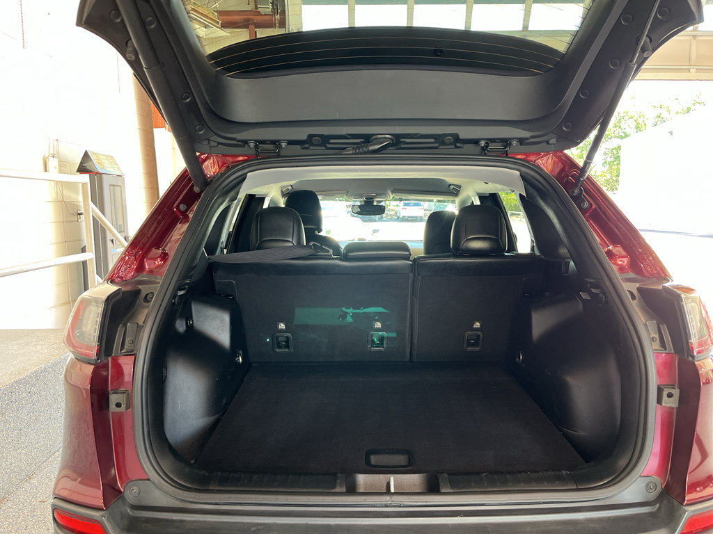 Used 2022 Jeep Cherokee Latitude Lux FWD image 8