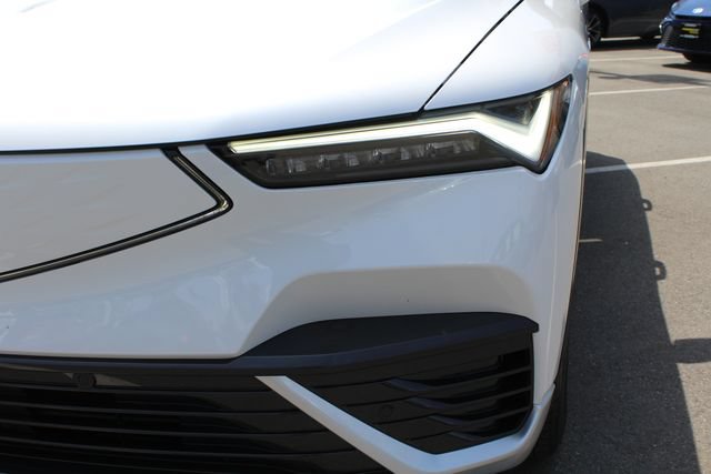 Used 2024 Acura ZDX A-Spec RWD image 3