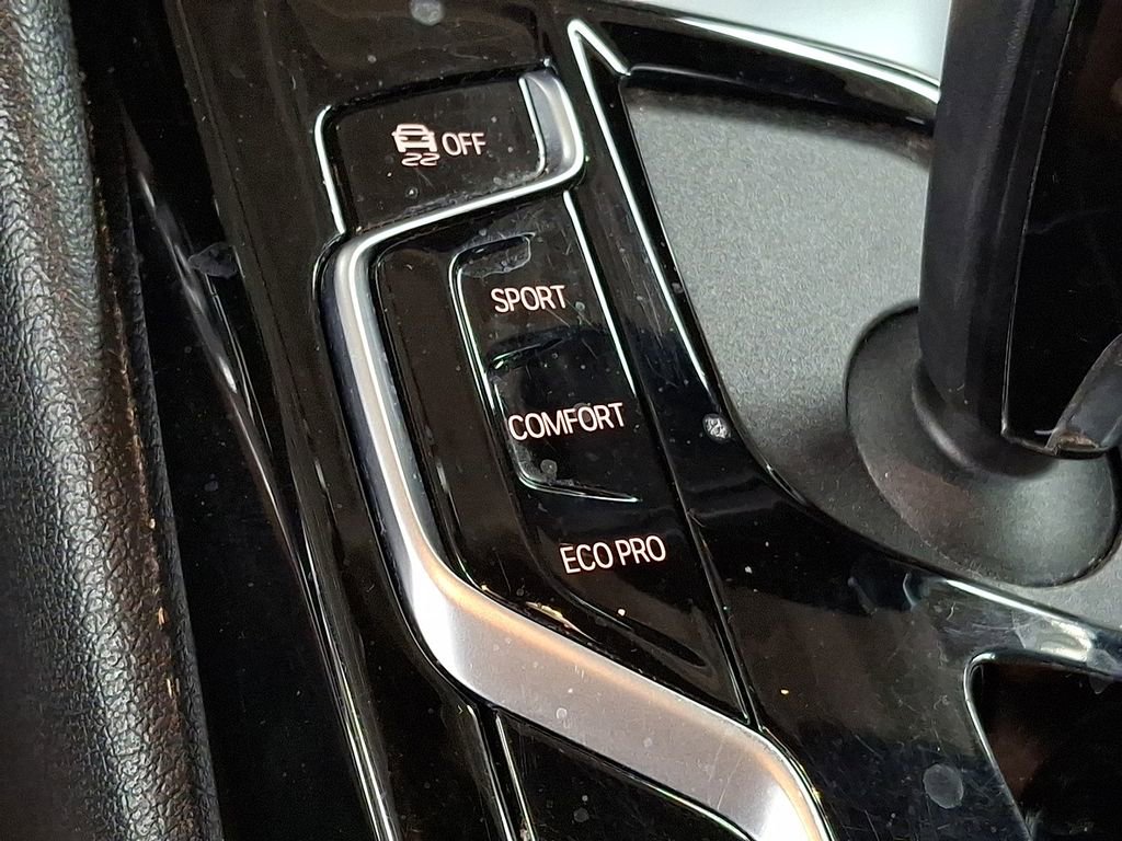 Certified 2023 BMW 530i xDrive w/ Premium Package image 20