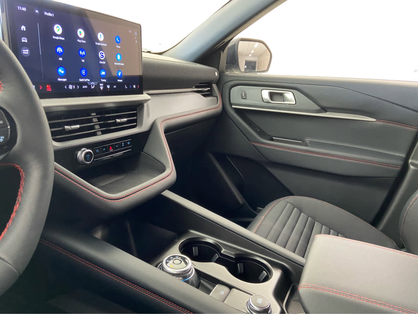 New 2026 Ford Explorer ST-Line image 39