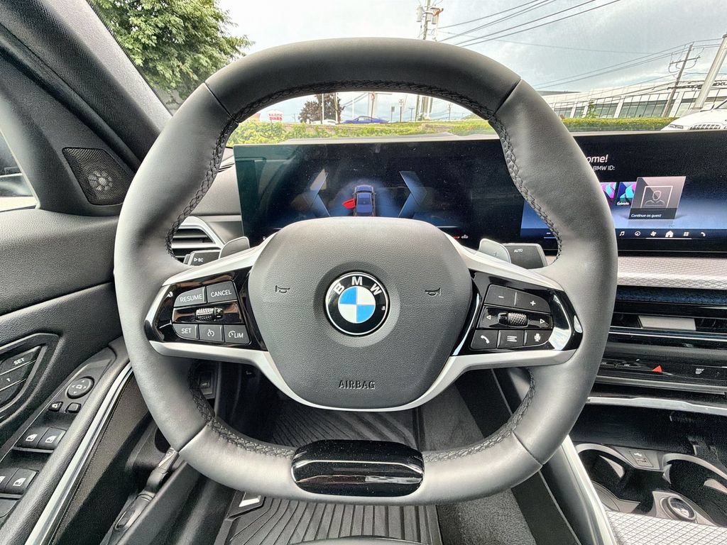 Used 2026 BMW 330i xDrive Sedan w/ Premium Package AWD/4WD image 23