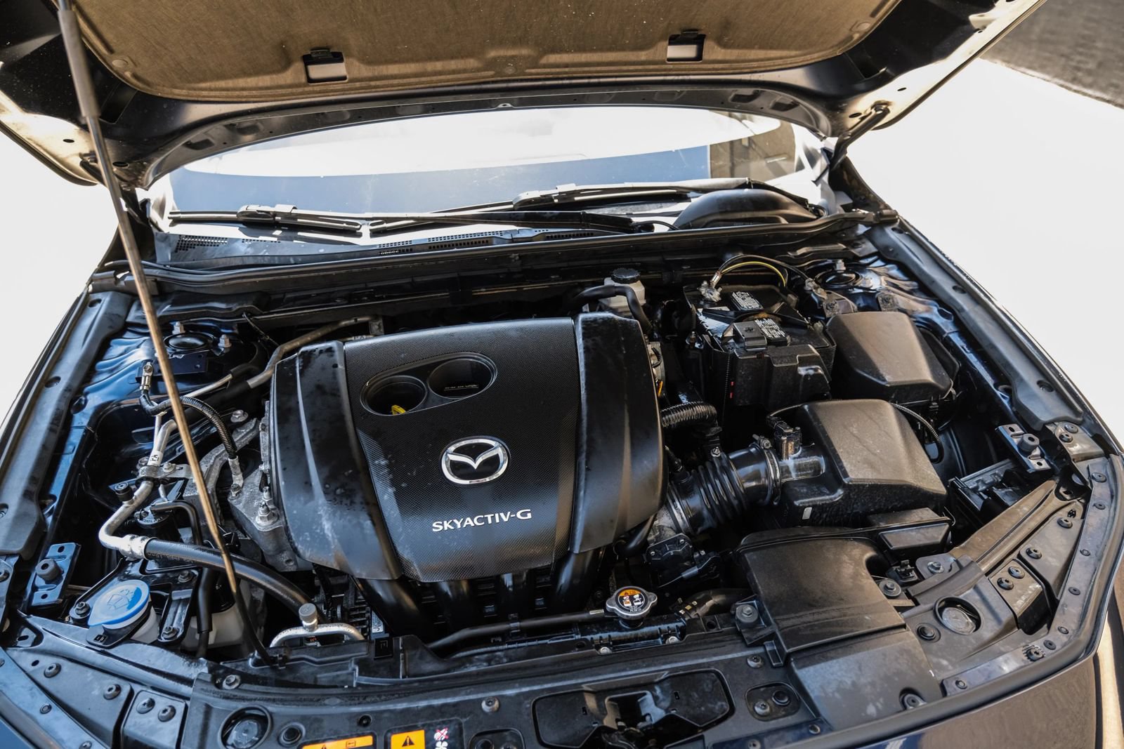 Used 2019 MAZDA MAZDA3 Hatchback w/ Preferred Package FWD image 46