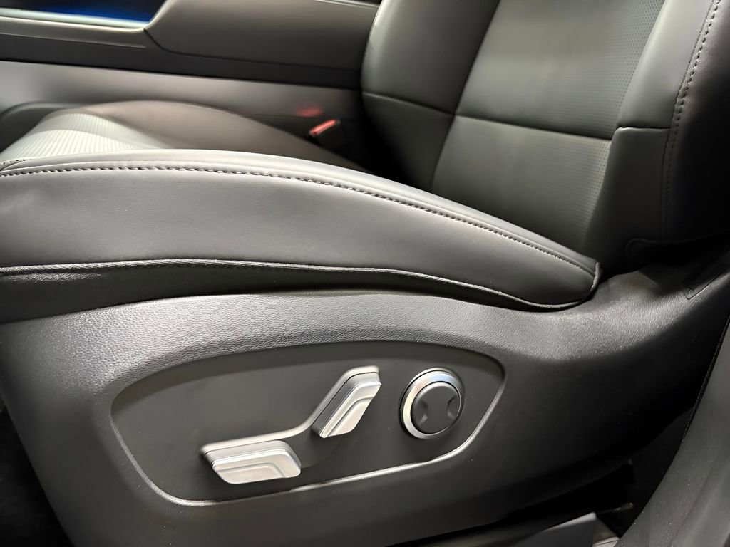 New 2026 Hyundai Ioniq 9 SEL image 14