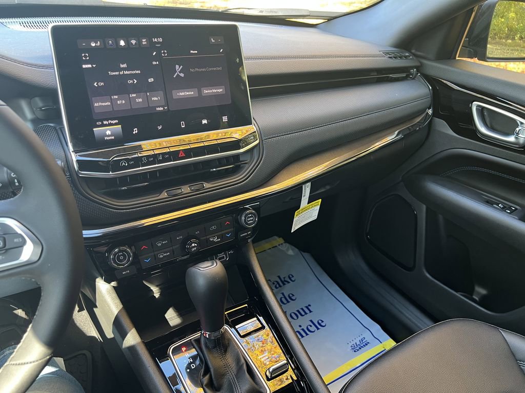 New 2026 Jeep Compass Latitude w/ Quick Order Package 29K image 12