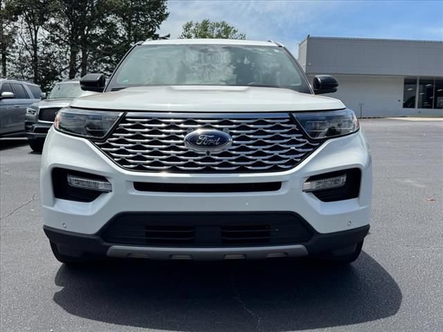 Used 2023 Ford Explorer Platinum w/ Technology Package AWD/4WD image 9