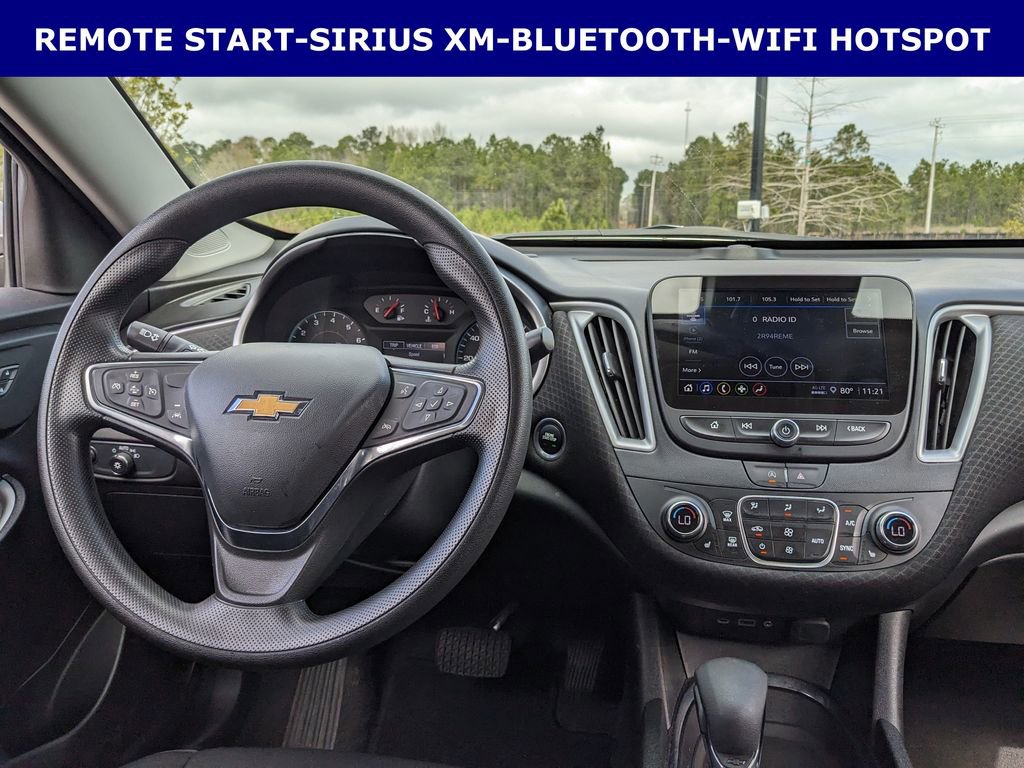 Used 2025 Chevrolet Malibu LT image 8