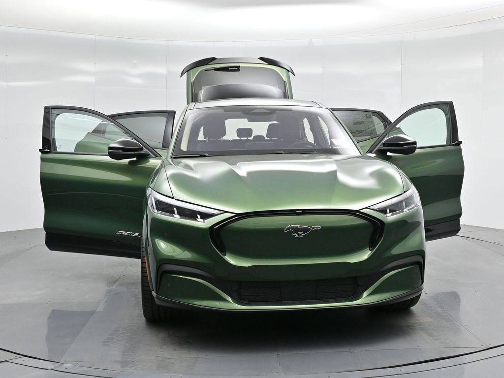 New 2024 Ford Mustang Mach-E Premium image 32