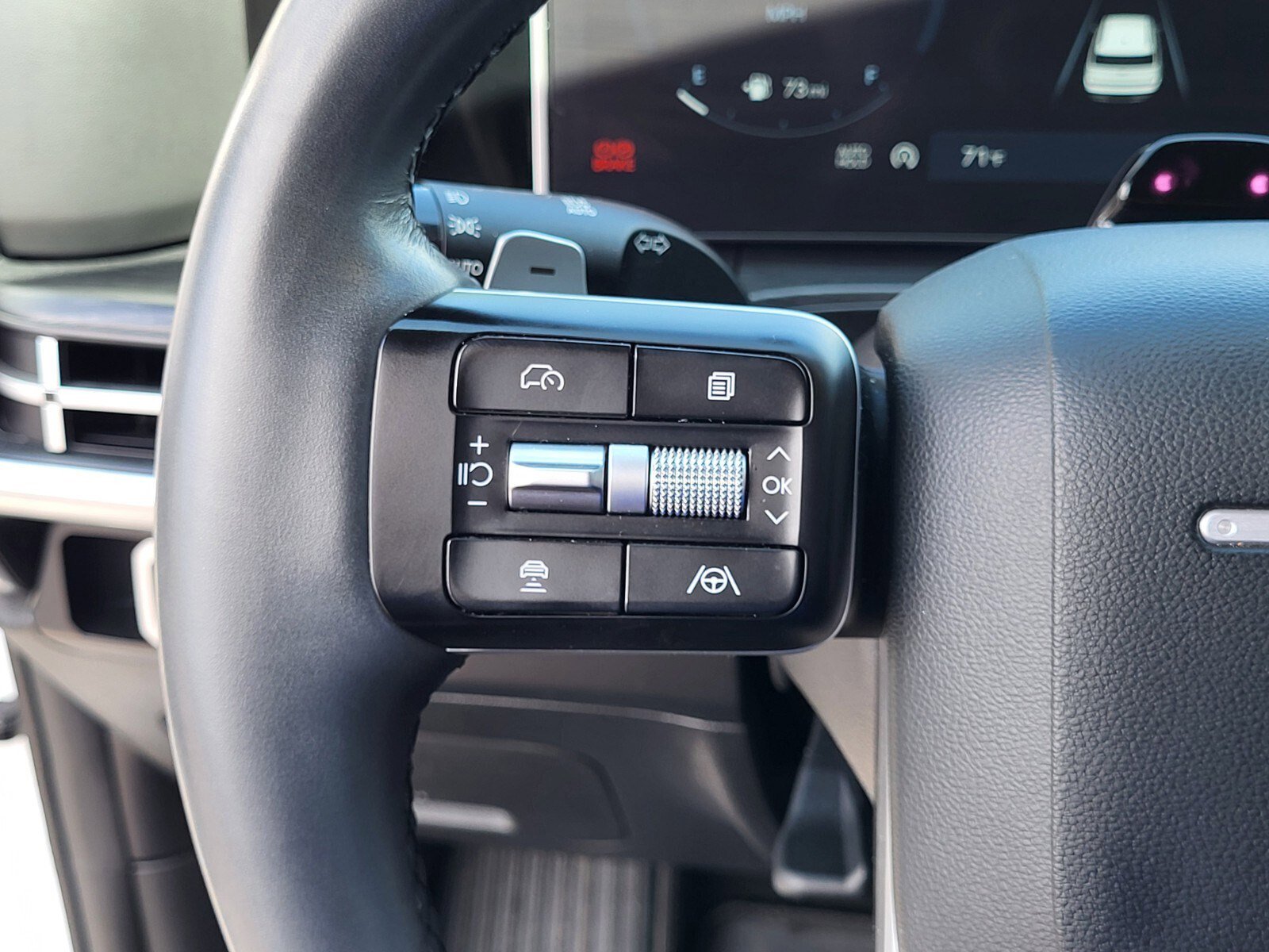 Used 2024 Hyundai Santa Fe Limited FWD image 27