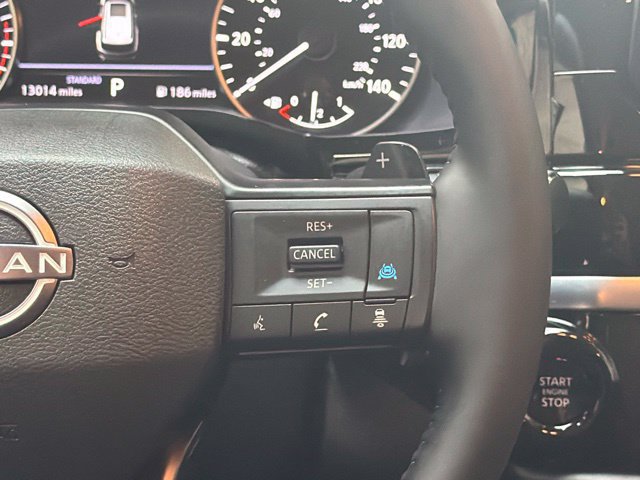Used 2026 Nissan Pathfinder SV FWD image 21