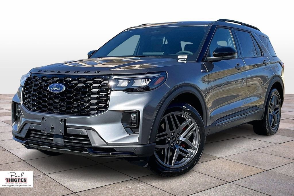 New 2026 Ford Explorer ST-Line w/ ST-Line Street Pack RWD image 2
