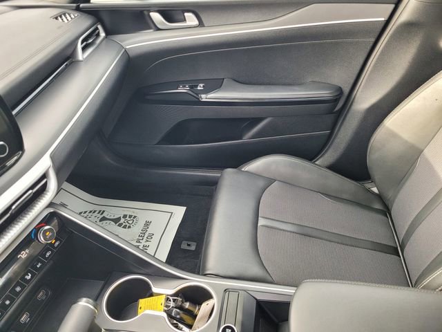 Used 2021 Kia K5 GT-Line w/ GT-Line FWD Premium Package image 12
