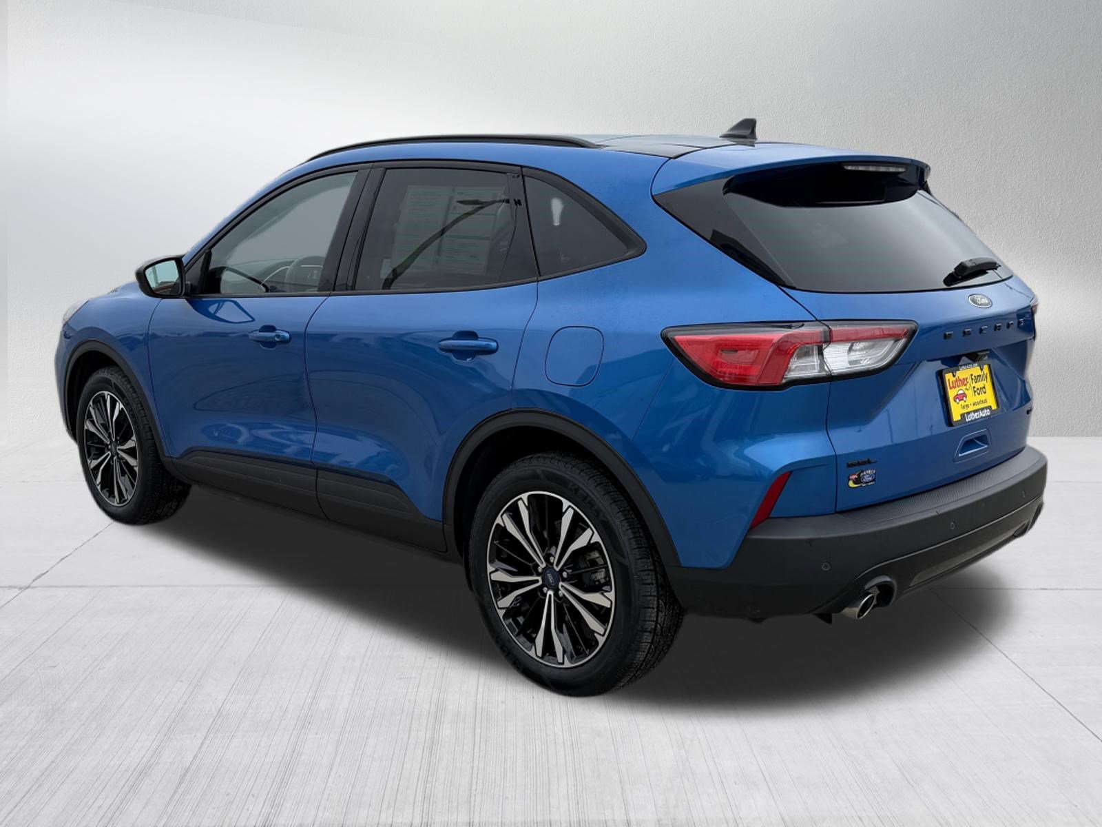 Certified 2021 Ford Escape SEL w/ SEL Stealth AWD Package image 5