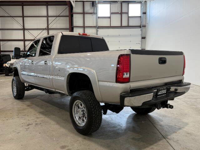 Used 2007 GMC Sierra 2500 SLT w/ Heavy-Duty Power Package AWD/4WD image 11