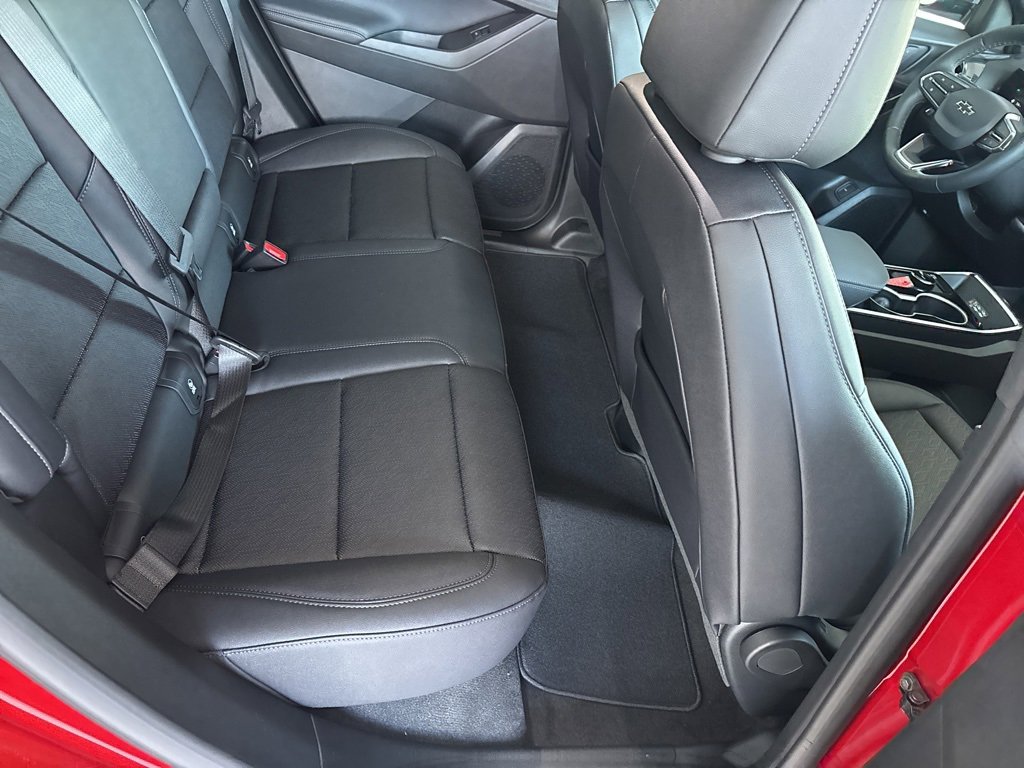 New 2026 Chevrolet Equinox LT w/ Convenience Package II image 28