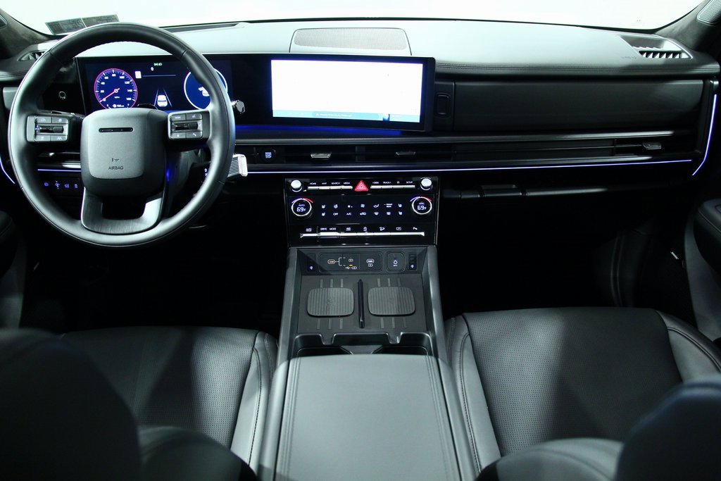 Used 2024 Hyundai Santa Fe Calligraphy image 4