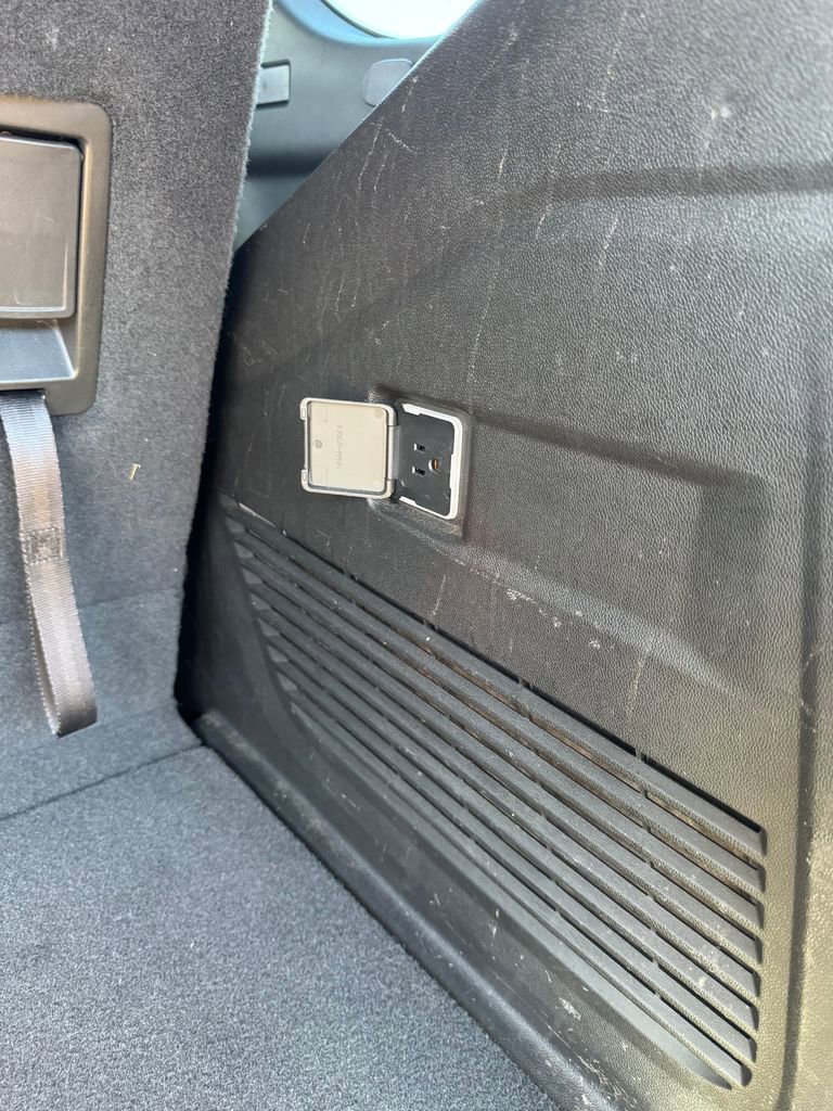 Used 2024 GMC Yukon SLT image 41