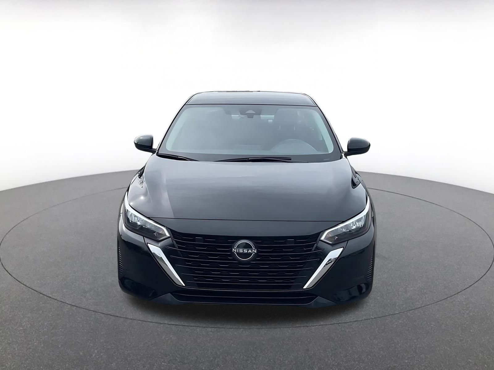 Used 2025 Nissan Sentra S image 3