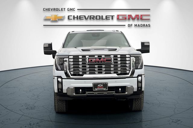 New 2026 GMC Sierra 2500 Denali w/ Denali Reserve Package AWD/4WD image 8