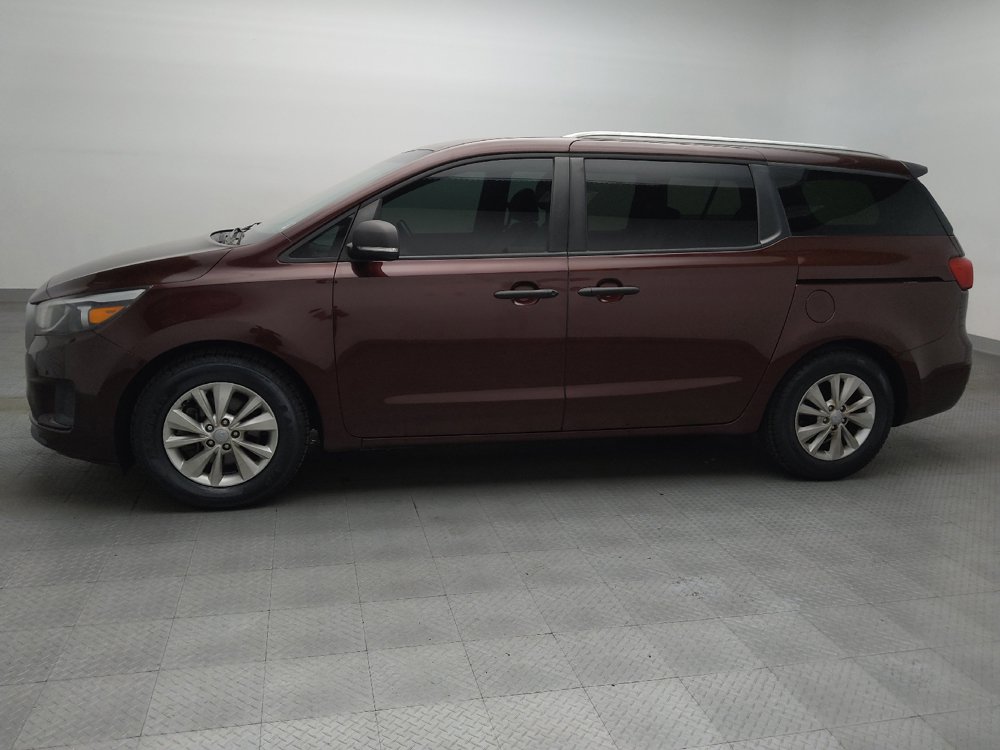 Used 2016 Kia Sedona LX w/ LX Essentials Premium Package FWD image 2